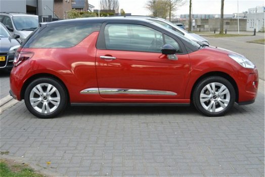 DS 3 - 3 1.2 PureTech So Chic BJ12-2015 Navi, Clima, Cruise, Led, LM Velgen, Park Sensors - 1