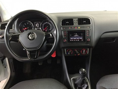 Volkswagen Polo - 1.2 TSI 40 Years Edition AIRCO-LMV-WINTER.PAKKET End Of Year Sale - 1