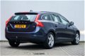 Volvo V60 - 2.0 D3 R-Design 2011 Trekhaak - 1 - Thumbnail