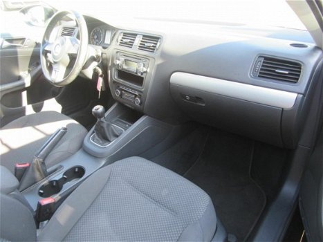 Volkswagen Jetta - 1.2 TSI Comfortline - 1