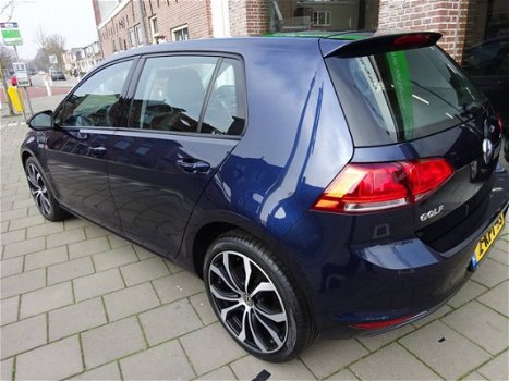 Volkswagen Golf - 1.2 TSI 85 pk Trendl. Apple Carplay/Navi - 1