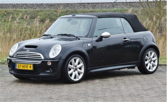 Mini Mini Cabrio - 1.6 Cooper S NIEUWE APK 21-05-2020 / navigatie / stoelverwarming / Xenon / Harman - 1