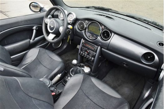 Mini Mini Cabrio - 1.6 Cooper S NIEUWE APK 21-05-2020 / navigatie / stoelverwarming / Xenon / Harman - 1