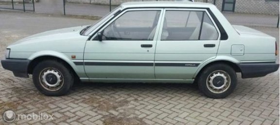 Toyota Corolla - - 1.3 GL Sedan AUTOMAAT - 1