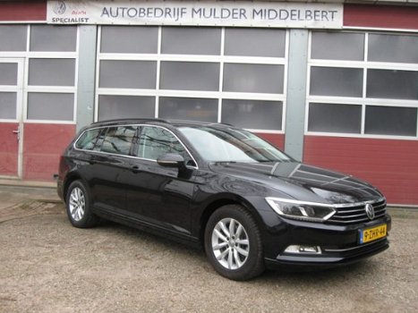 Volkswagen Passat Variant - 1.6 TDI 120 Pk Comfortl. Exec. ECC PDC - 1