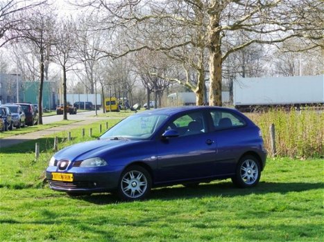 Seat Ibiza - 1.4-16V Signo ( AIRCO + INRUIL MOGELIJK ) - 1