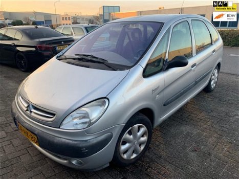 Citroën Xsara Picasso - 1.6i APK NIEUW 4-12-2020 Airco - 1