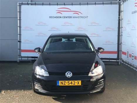 Volkswagen Golf - 1.2 TSI CUP Edition - 1