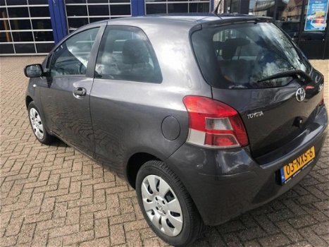 Toyota Yaris - 1.3 VVTi Comfort - 1