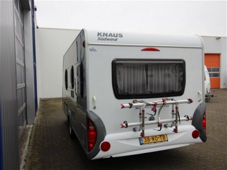 KNAUS SUDWIND PREMIUM LINE 450 FU UNICO VOORTENT - 2