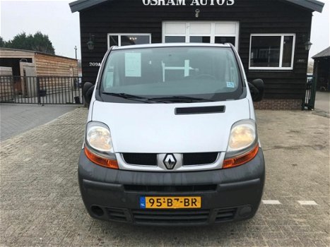 Renault Trafic - 2.5 dci automaat rolstoelbus - 1