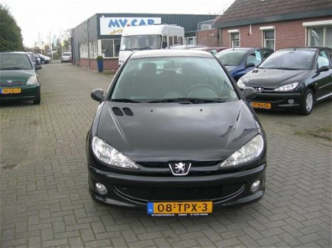 Peugeot 206 - 1.6-16V XT - 1