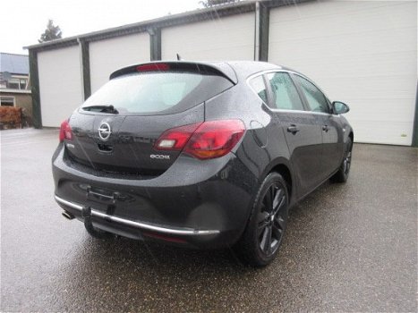 Opel Astra - 1.4 Turbo Sport + - 1