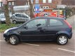 Ford Fiesta - 1.4i16v ghia geleverd met nwe apk - 1 - Thumbnail