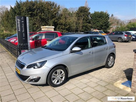 Peugeot 308 - Allure 1.2 PureTech 130 - 1