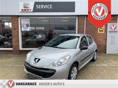 Peugeot 206 - 1.1 XR | elektrische ramen | stuurbekrachtiging | inruil en financiering mogelijk - 1