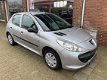 Peugeot 206 - 1.1 XR | elektrische ramen | stuurbekrachtiging | inruil en financiering mogelijk - 1 - Thumbnail