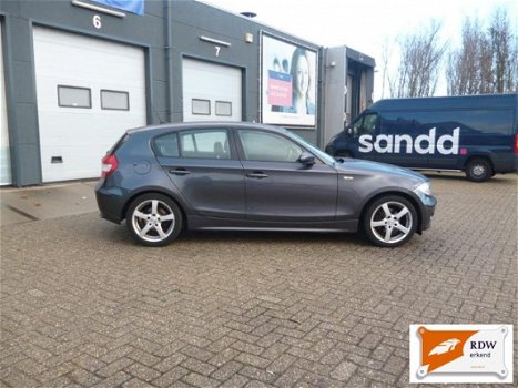 BMW 1-serie - 118i High Executive - 1