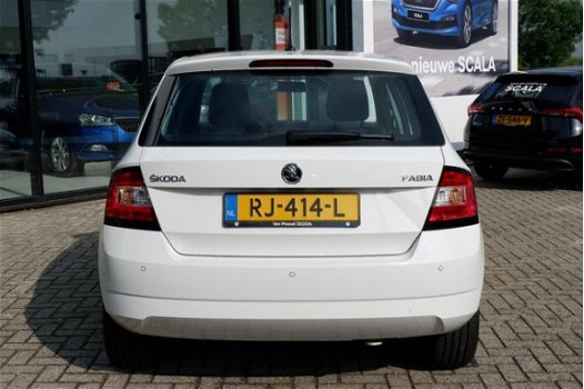 Skoda Fabia - 1.0 TSI Greentech 95pk Drive| Navigatie|Cruise|16 Inch Italia - 1