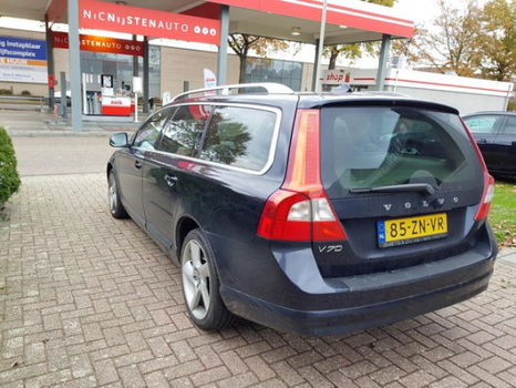 Volvo V70 - 2.0 SUMMUM, LEREN BEKL., STOELVERW. NAVI - 1