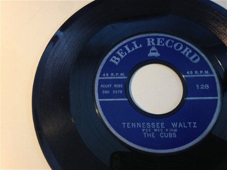 Bell Records 128 Deck of Cards/Tennessee Waltz - 1