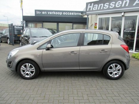 Opel Corsa - 1.2-16V Cosmo Navigatie Cruiscontrol - 1