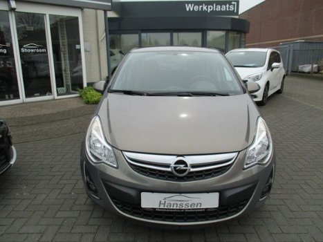 Opel Corsa - 1.2-16V Cosmo Navigatie Cruiscontrol - 1