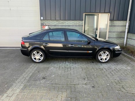 Renault Laguna - 2.0-16V T Initiale Leder/Navi/PDC/Vol opties - 1