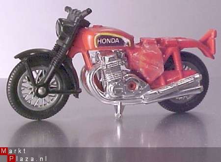 MATCHBOX HONDARORA # 18 - 1