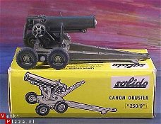VINTAGE MILITARY SOLIDO HOWITZER # 206-250/0