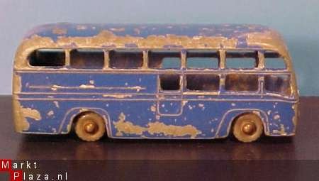 MATCHBOX BEA COACH # 58 - 1