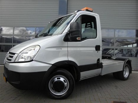 Iveco Daily - 40 C 18 300 BE -Trekker Oplegger geremd 5.480 kg, 3zits , airco - 1