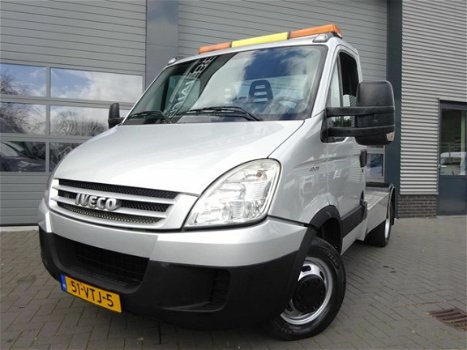 Iveco Daily - 40 C 18 300 BE -Trekker Oplegger geremd 5.480 kg, 3zits , airco - 1