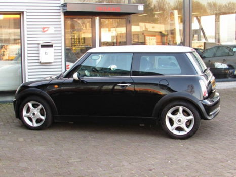 Mini Mini One - 1.6 BJ2005 COOPER AIRCO 185.000KM NAP - 1