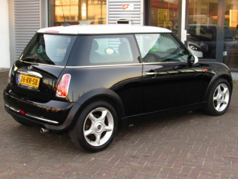 Mini Mini One - 1.6 BJ2005 COOPER AIRCO 185.000KM NAP - 1