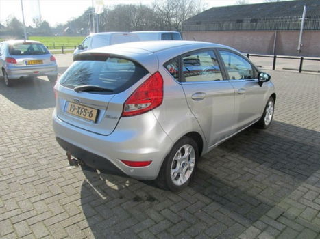 Ford Fiesta - 1.25 82pk 5Drs Titanium, airco, trh, airco, lm velgen, enz - 1