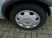 Opel Corsa - 1.2-16V '01, NETTE AUTO MET APK TOT 8 NOV. 2020 - 1 - Thumbnail