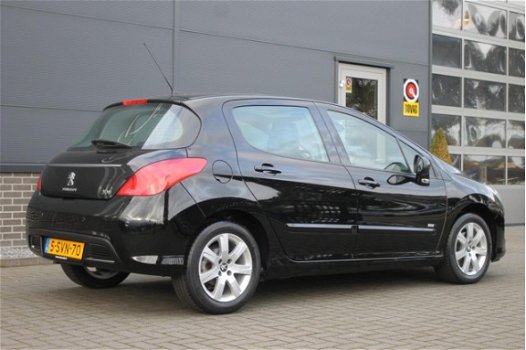 Peugeot 308 - 1.6 VTi Style / 120 PK / NAVI / Panoramadak / Leder interieur / 1e eigenaar - 1