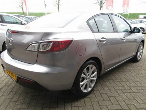 Mazda 3 - 3 1.6 GT-M Line | CLIMATRONIC | PDC | CRUISE CONTROL | STOELVERWARMING | BOVAG GARANTIE - 1