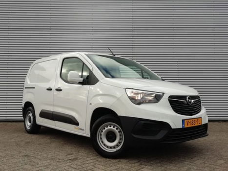 Opel Combo - 1.6D L1H1 Edition Airco Navigatie Parkeersensor - 1