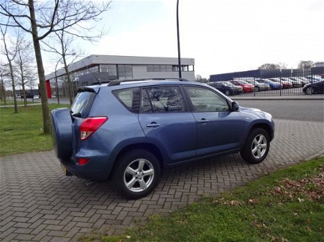 Toyota RAV4 - 2.0 VVTi Linea Sol - 1