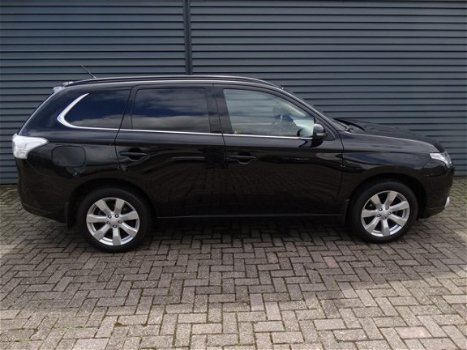 Mitsubishi Outlander - 2.0 PHEV Instyle ex BTW - 1