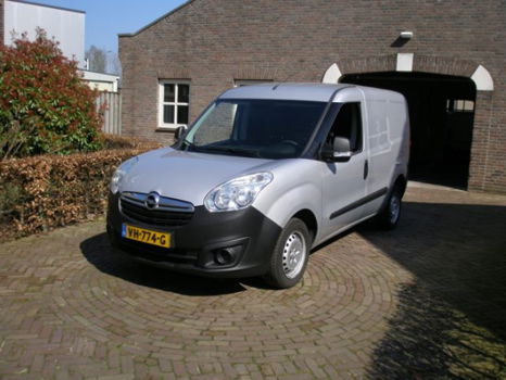 Opel Combo - 1.3 CDTi L1H1 ecoFLEX Opel Combo 1.3 CDTI ecoflex - 1