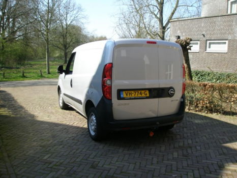 Opel Combo - 1.3 CDTi L1H1 ecoFLEX Opel Combo 1.3 CDTI ecoflex - 1