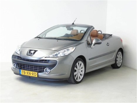 Peugeot 207 CC - 1.6-16V T Féline Airco Leer - 1