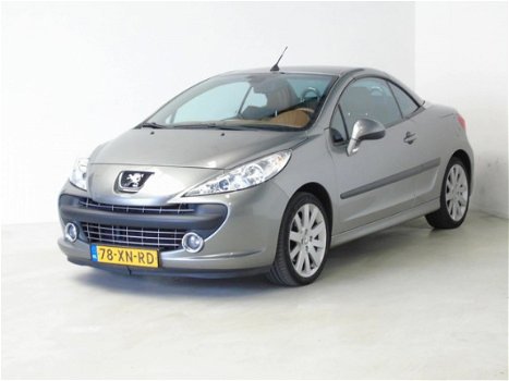 Peugeot 207 CC - 1.6-16V T Féline Airco Leer - 1