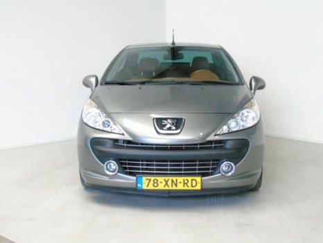 Peugeot 207 CC - 1.6-16V T Féline Airco Leer - 1