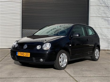 Volkswagen Polo - 1.4-16V AIRCO - 1