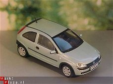 MINICHAMPS OPEL CORSA