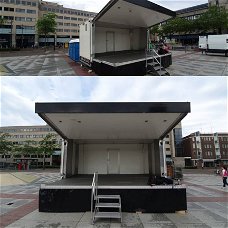 Podium podia mobielpodium huren voor braderie evenement presentatie of huldiging